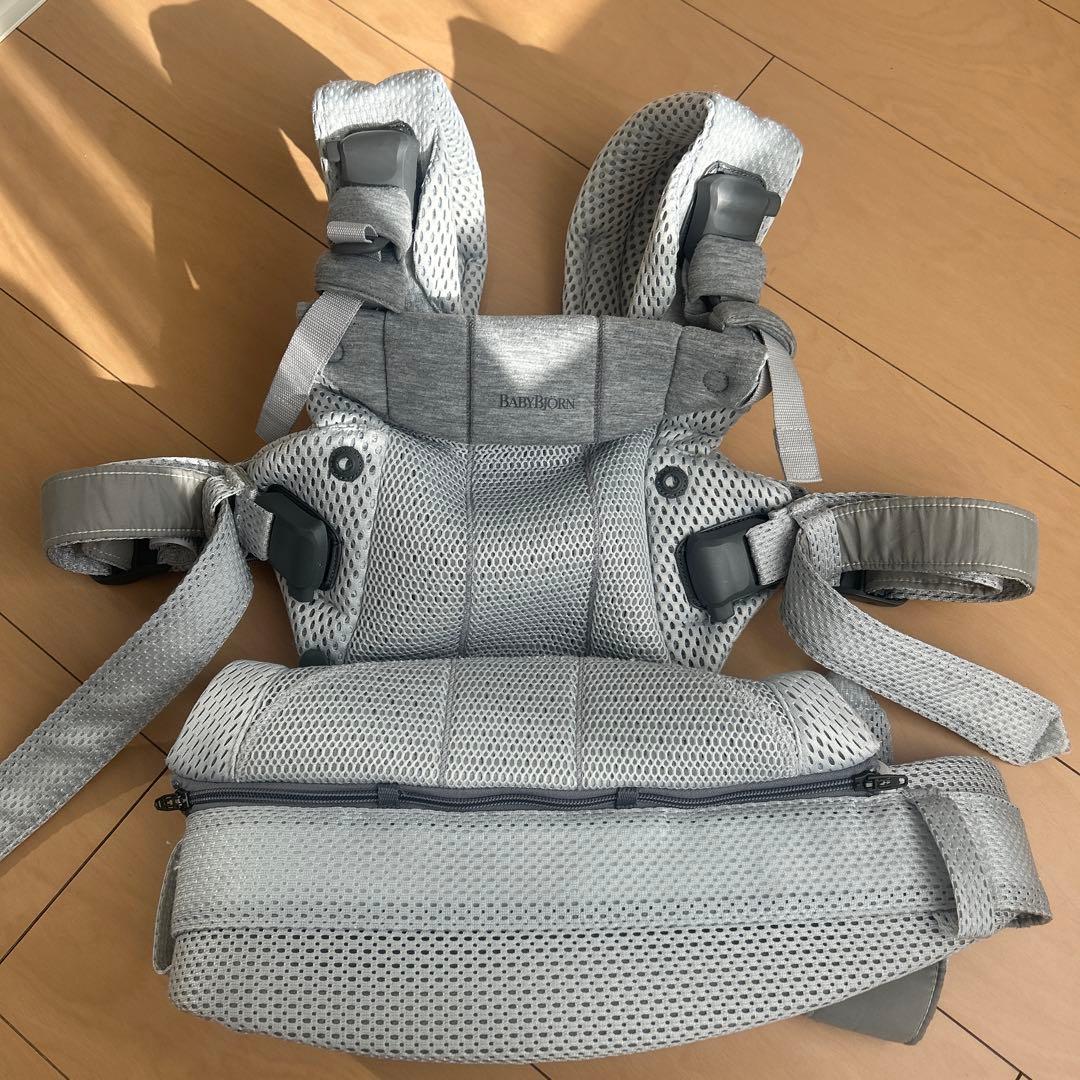 BABYBJÖRN ベビービョルン ハーモニー抱っこ紐 メッシュ シルバー